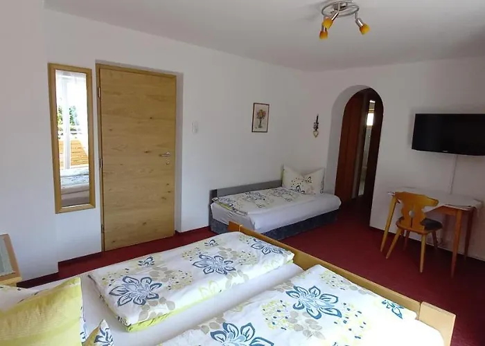 Haus Jirka 瑙德斯